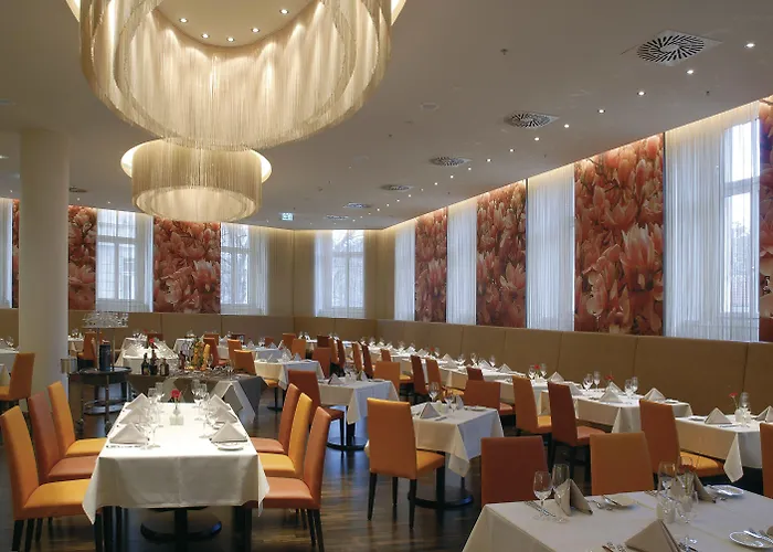 Austria Trend Savoyen ホテル 4*