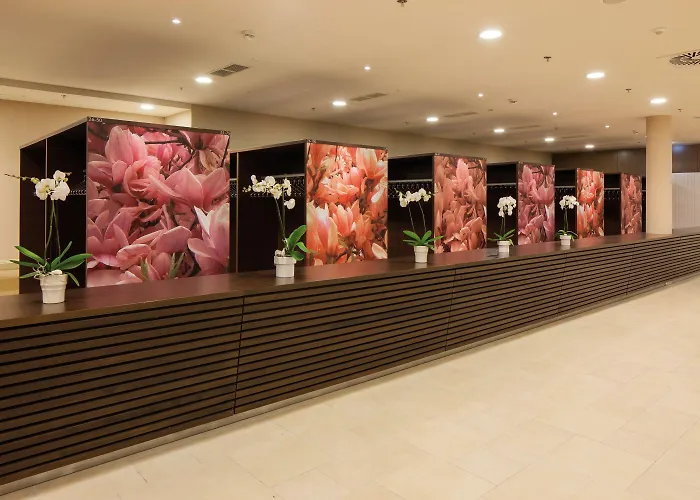 ホテル Austria Trend Savoyen 4*